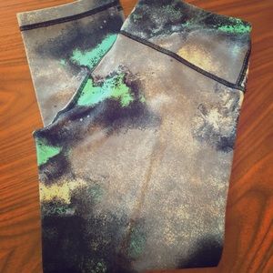 Lululemon Milky Way wunder under crops 6